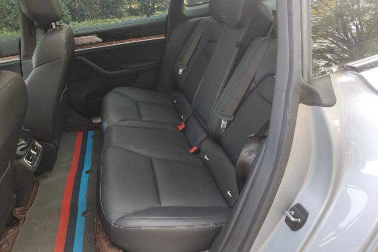 Used NETA S 2022 Extended-Range Version 1160 km Range Rear-Wheel-Drive Compact Edition