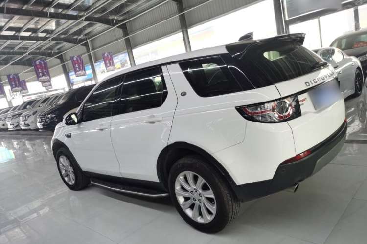 Used Land Rover Discovery Sport 2018 240 PS SE Version
