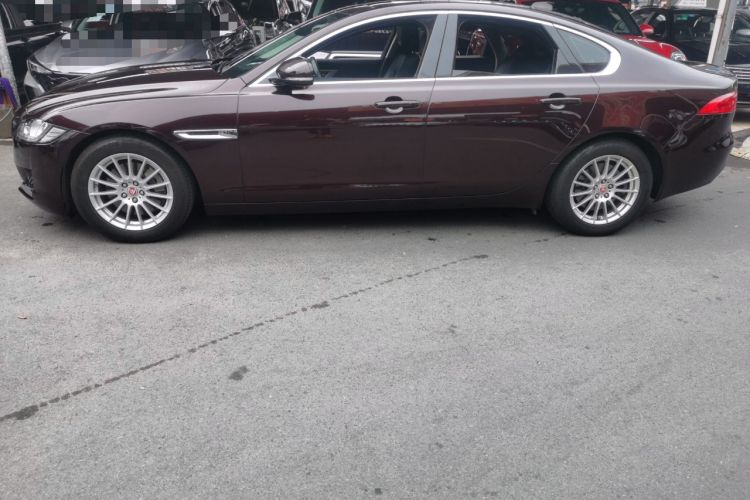 Used Jaguar XF 2016 XF 2.0T Two-Wheel-Drive Luxury Edition
