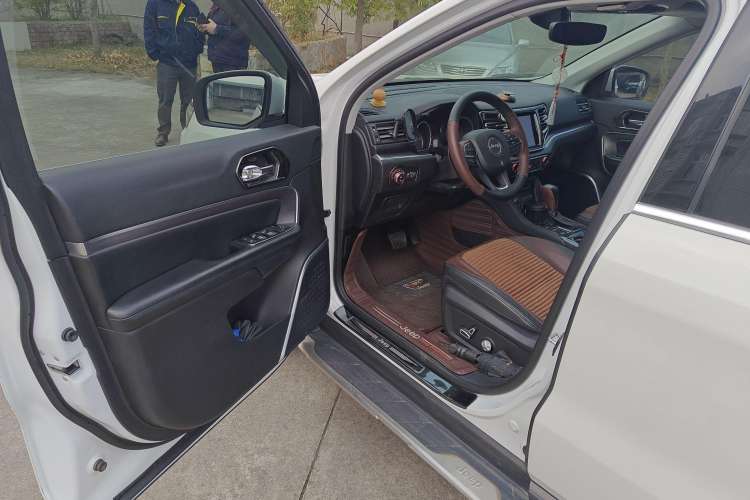 Used Jeep Commander 2018 2.0T Four-Wheel Drive Prestige Edition China V