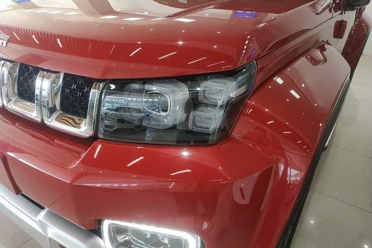 Used BAIC Off-Road BJ40 2020 2.0T Automatic Two-Wheel Drive Urban Hunter Edition Chivalrous Type
