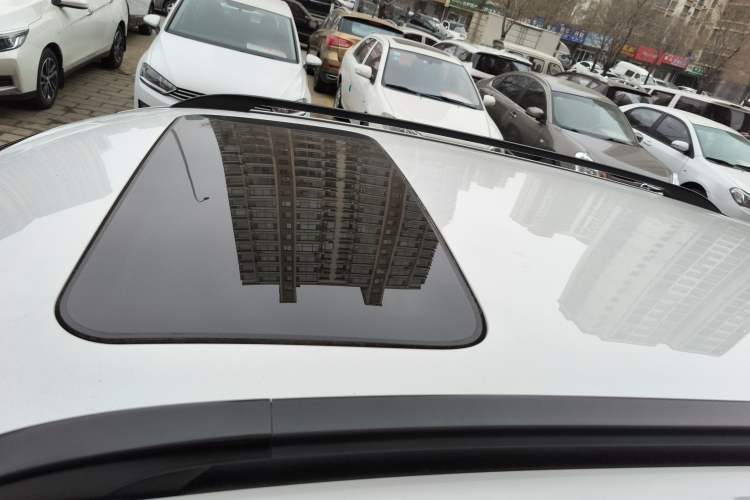 Used Brilliance V5 2014 1.5T Automatic Two-Wheel Drive Sport Model