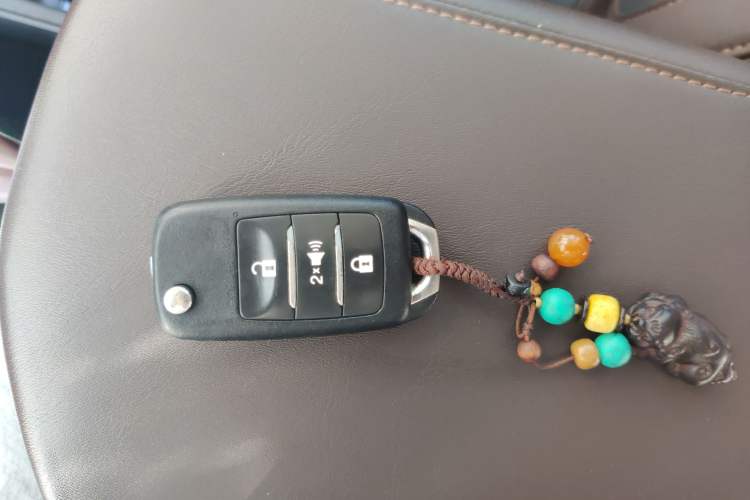 Used Chana F70 2021 2.4T Gasoline Automatic Two-Wheel Drive Luxury Edition Standard Wheelbase 4K22D4T
