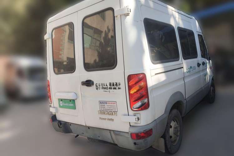 Used Iveco Power Daily 2012 2.5T-A32 Base Version
