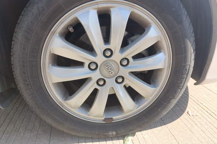 Used BYD Surui 2014 1.5L Manual Luxury Model