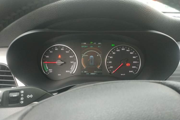 Used BYD Song MAX New Energy 2019 DM 1.5T Smart Connect Advanced 6-Seater China VI Standard