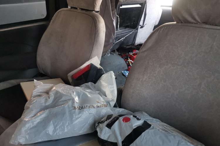 Used FORTHING Lingzhi 2012 M5 Q3 2.0L 7-Seater Long-Wheelbase Comfort Edition
