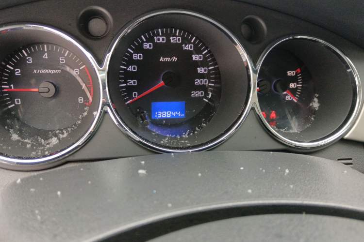 Used Dongfeng Aeolus H30 2011 CROSS 1.6L Manual Zunyi Model
