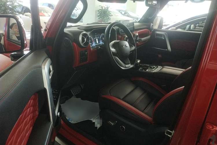 Used BAIC Off-Road BJ40 2020 2.0T Automatic Two-Wheel Drive Urban Hunter Edition Chivalrous Type
