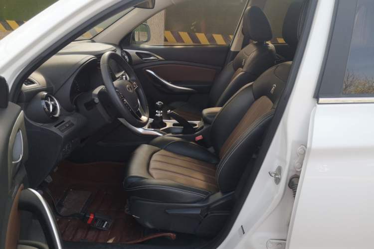 Used BYD Song 2016 Gaishi Edition 1.5TI Manual Haoya Model