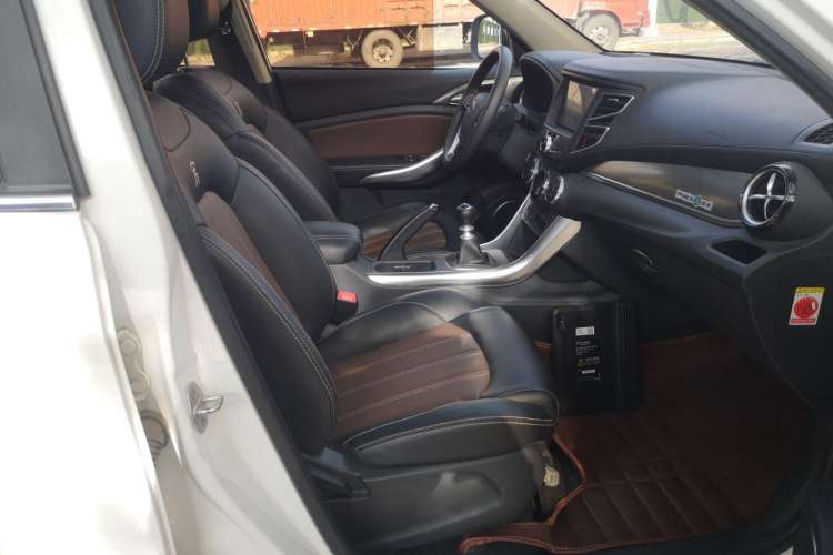 Used BYD Song 2016 Gaishi Edition 1.5TI Manual Haoya Model