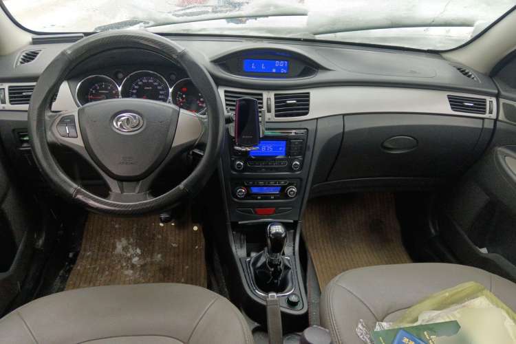 Used Dongfeng Aeolus H30 2011 CROSS 1.6L Manual Zunyi Model
