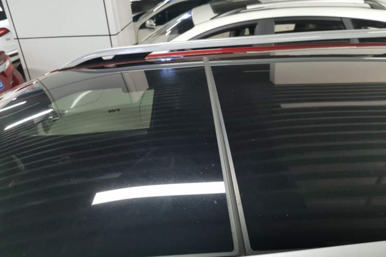 Used Jeep Cherokee 2014 2.4L Urban Edition
