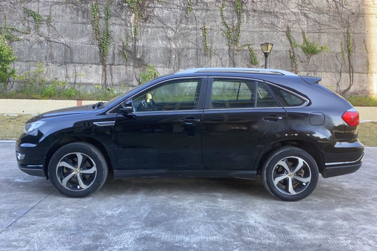 Used BYD S7 2015 2.0T Upgraded Automatic Luxury Version
