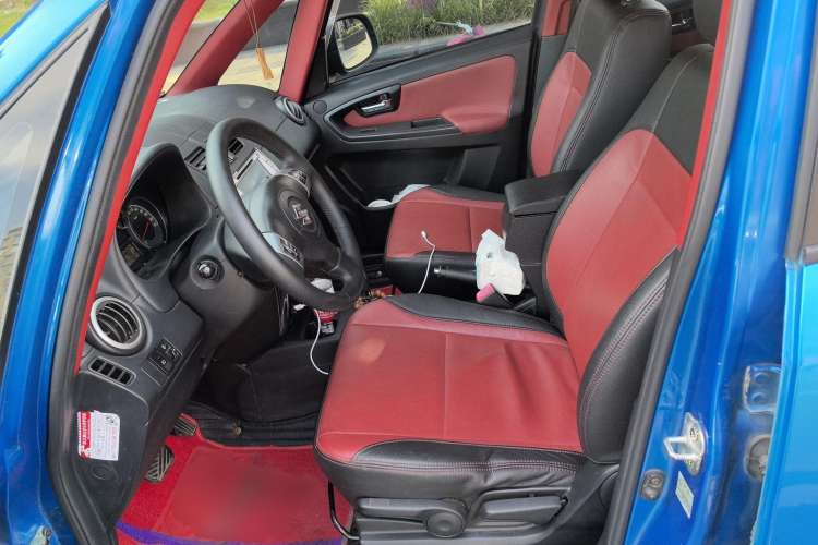 Used Suzuki SX4 2013 1.6L Automatic CoolRide Model