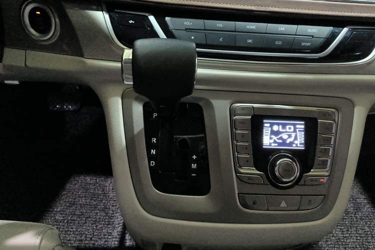 Used SAIC MAXUS G10 2018 PLUS 2.0T Automatic Luxury Edition