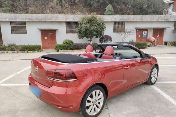 Used Volkswagen Golf 2012 1.4TSI Luxury Convertible Edition
