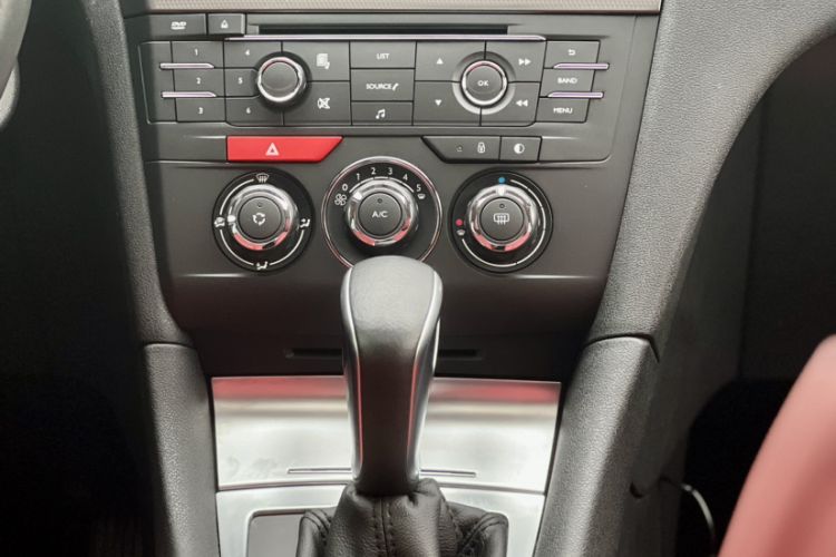 Used DS 5LS 2016 1.6T Style Edition THP160
