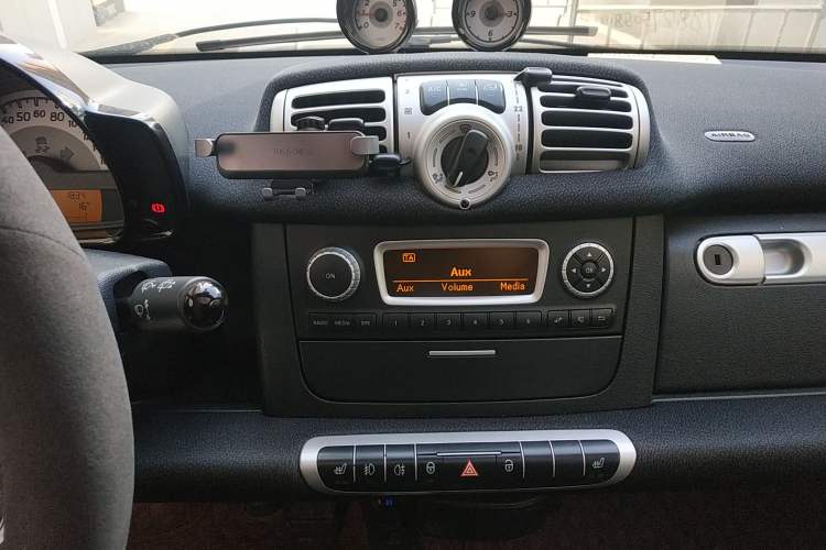 Used smart fortwo 2011 1.0T Hardtop Passion Edition