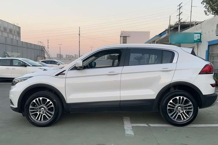 Used Qoros 5 2019 1.6T Automatic Zhiyun Connect (AliOS) Edition Prestige Model
