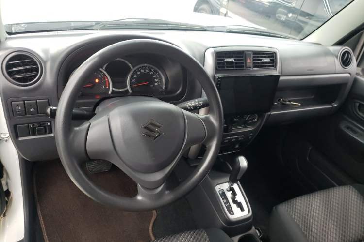 Used Suzuki Jimny 2015 1.3 AT JLX
