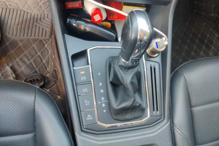 Used Volkswagen Lavida Pure Electric 2019 Enjoyment Edition Gear Lever