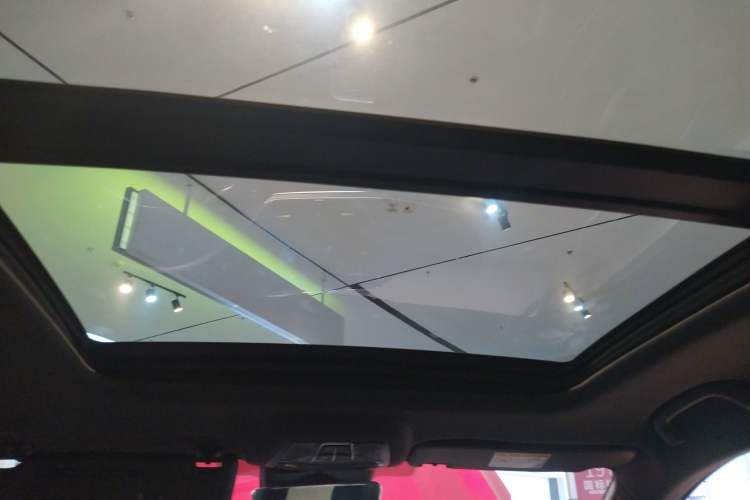 Used Bestune B70S 2022 2.0T War God King