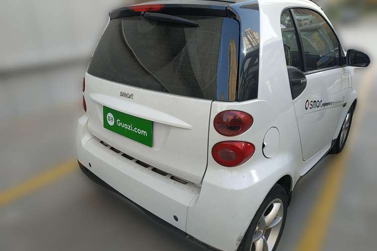 Used smart fortwo 2011 1.0T Hardtop Passion Edition