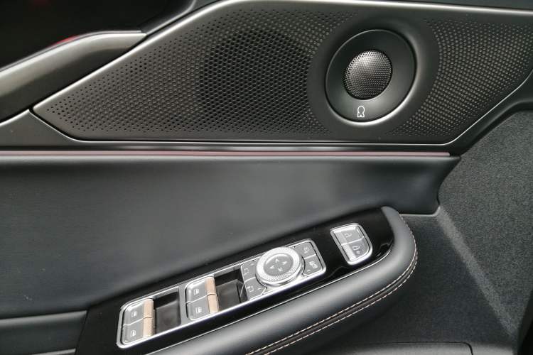 Used Lincoln Z 2022 iCool Luxury Edition