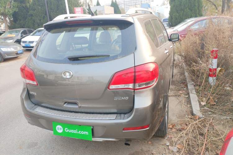 Used Haval H6 2011 2.0L Manual Two-Wheel Drive Elite Version
