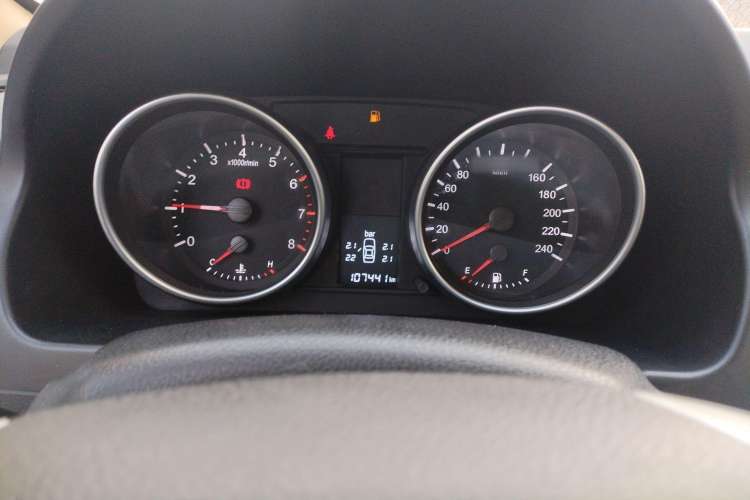 Used Haval H6 2011 2.0L Manual Two-Wheel Drive Elite Version
