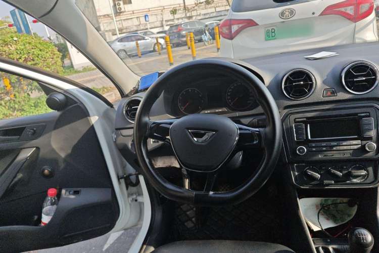Used Jetta VA3 2019 1.5L Manual Entry-Level Version
