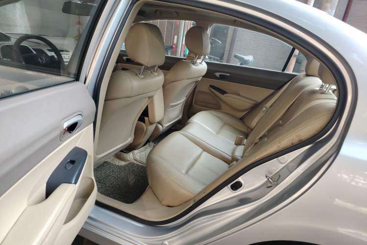 Used Honda Civic 2008 1.8L Manual Commemorative Classic Edition
