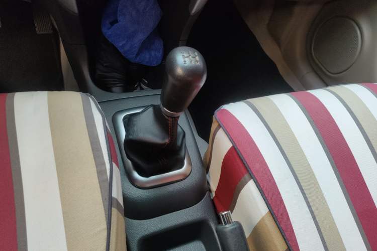 Used Suzuki Liana 2012 Hatchback 1.4 VVT Manual Luxury Model
