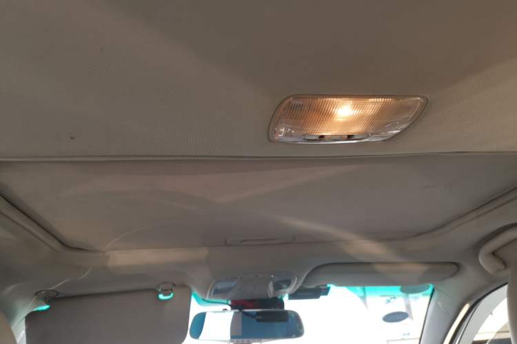 Used BYD e5 2018 450 Smart Connect Deluxe Edition
