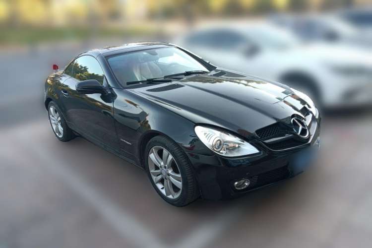 Used Mercedes-Benz SLK-Class 2010 SLK 200K Grand Edition
