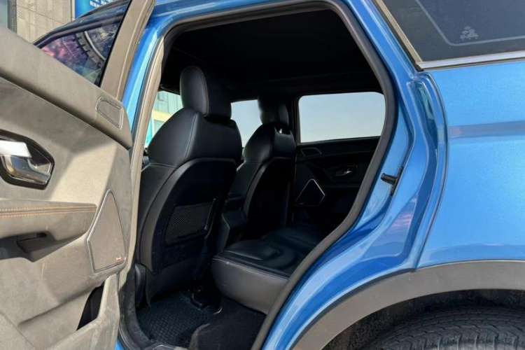 Used Land X7 2016 2.0T Panoramic Prestige Edition