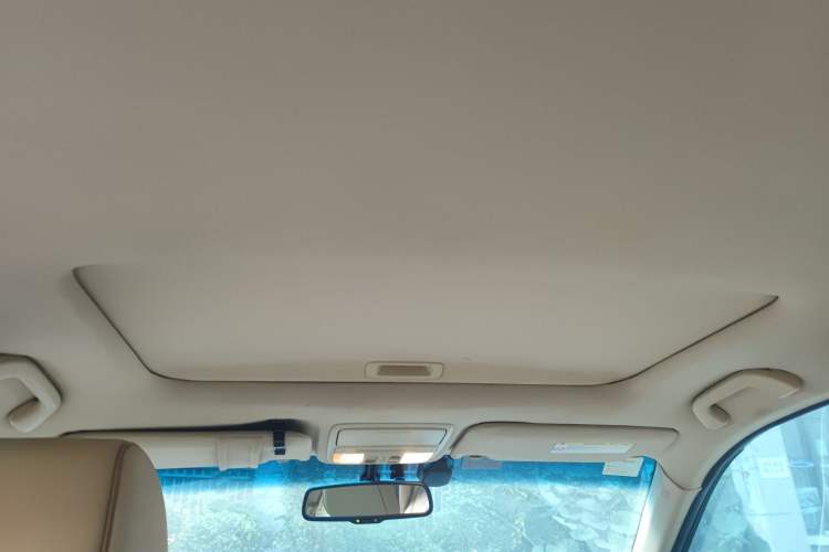 Used Honda Crosstour 2012 2.4L Luxury Edition
