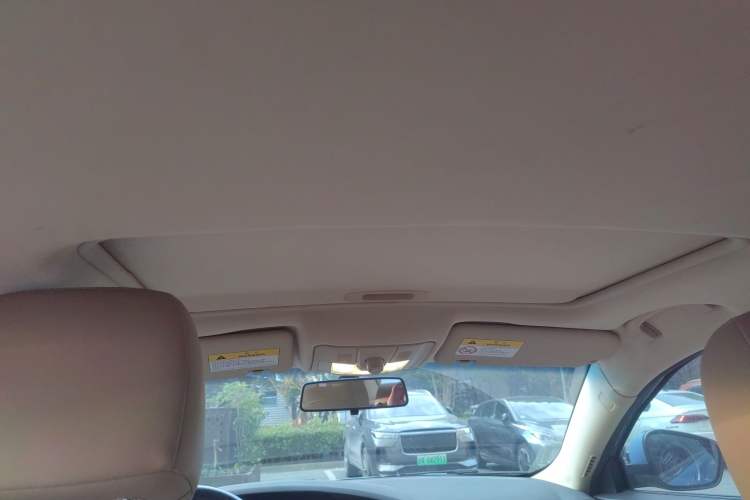 Used Roewe e550 2014 Flagship Edition
