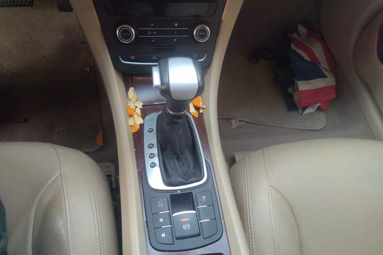 Used Roewe e550 2014 Flagship Edition
