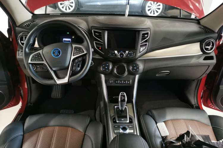Used BYD Song New Energy 2017 Song DM 1.5TID All-Wheel Drive Luxury Model
