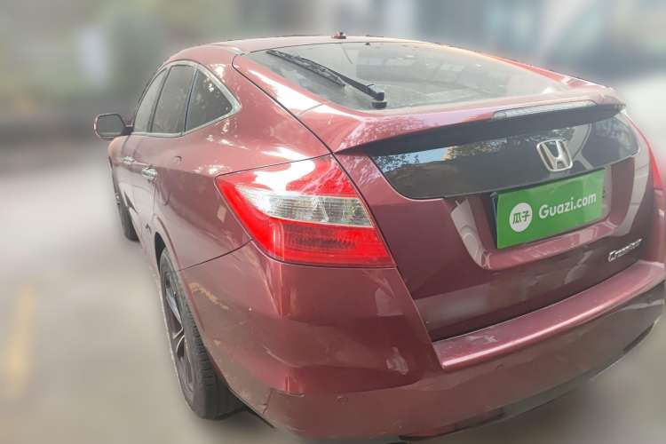 Used Honda Crosstour 2012 2.4L Luxury Edition
