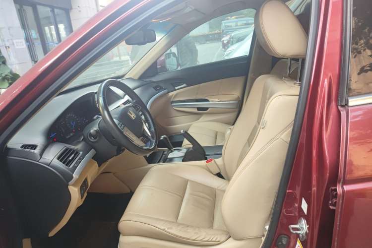 Used Honda Crosstour 2012 2.4L Luxury Edition
