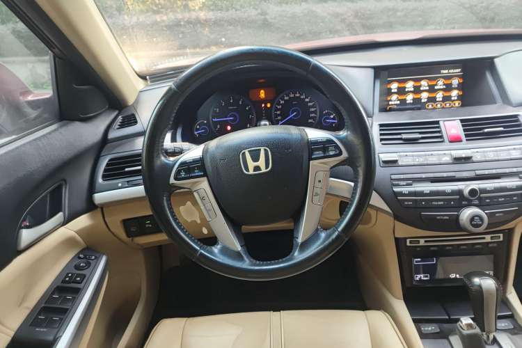 Used Honda Crosstour 2012 2.4L Luxury Edition
