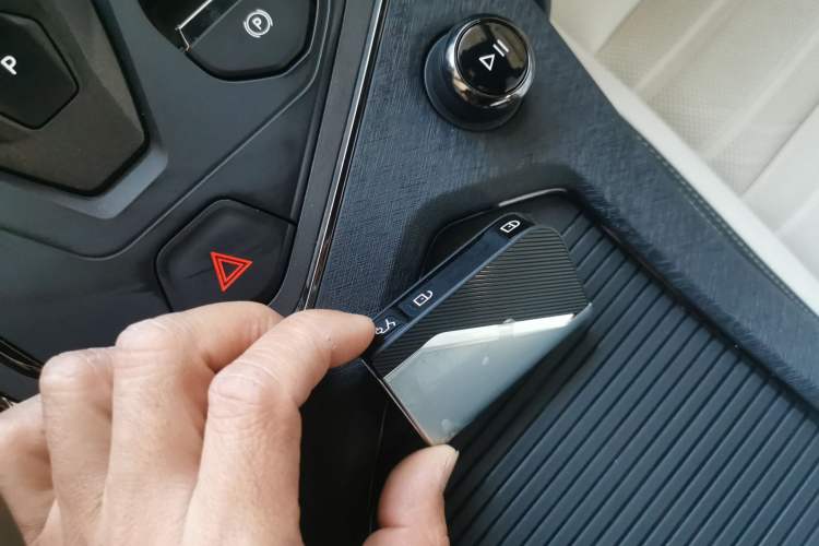 Used Lynk & Co 01 EM-P 2023 1.5TD EM-P Dawn Edition