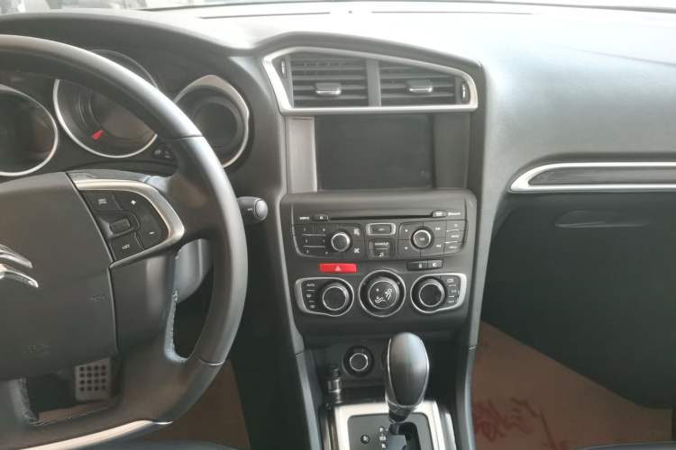 Used Citroen C4L 2014 1.6THP Intelligent Drive Automatic Dynamic Model