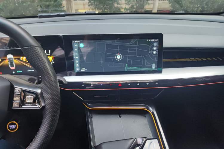 Used MG 5 Scorpio 2022 1.5T Trophy Sport Luxurious Edition
