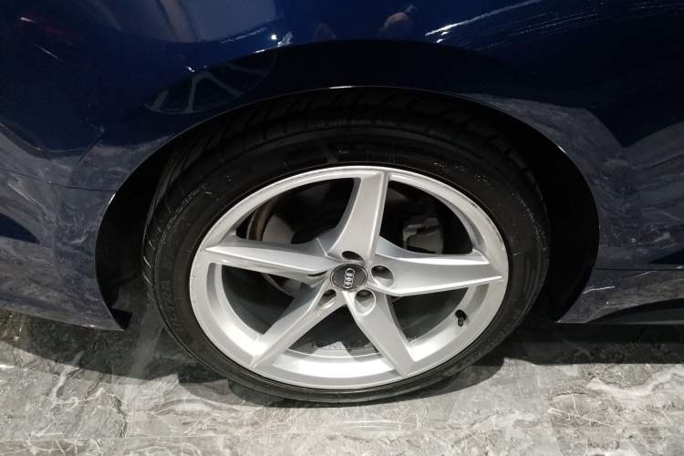 Used Audi A5 2017 Coupe 40 TFSI Fashion Model