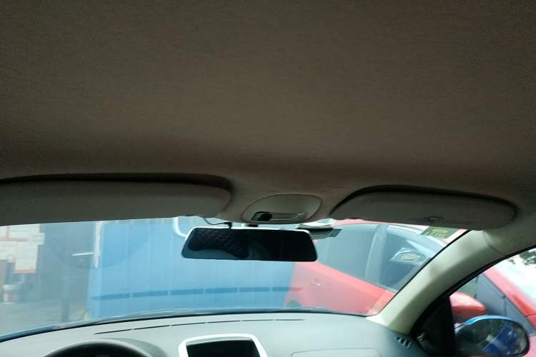 Used Peugeot 207 2009 2-Door Hatchback 1.4L Manual Yule Edition
