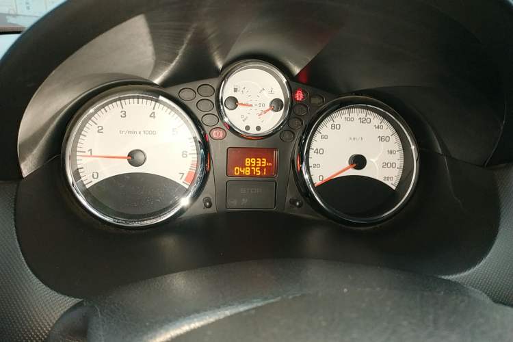 Used Peugeot 207 2009 2-Door Hatchback 1.4L Manual Yule Edition
